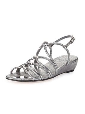 Stuart Weitzman "Nuts" Silver Metallic Multi-Strap Sandals Size 6.5 Women’s